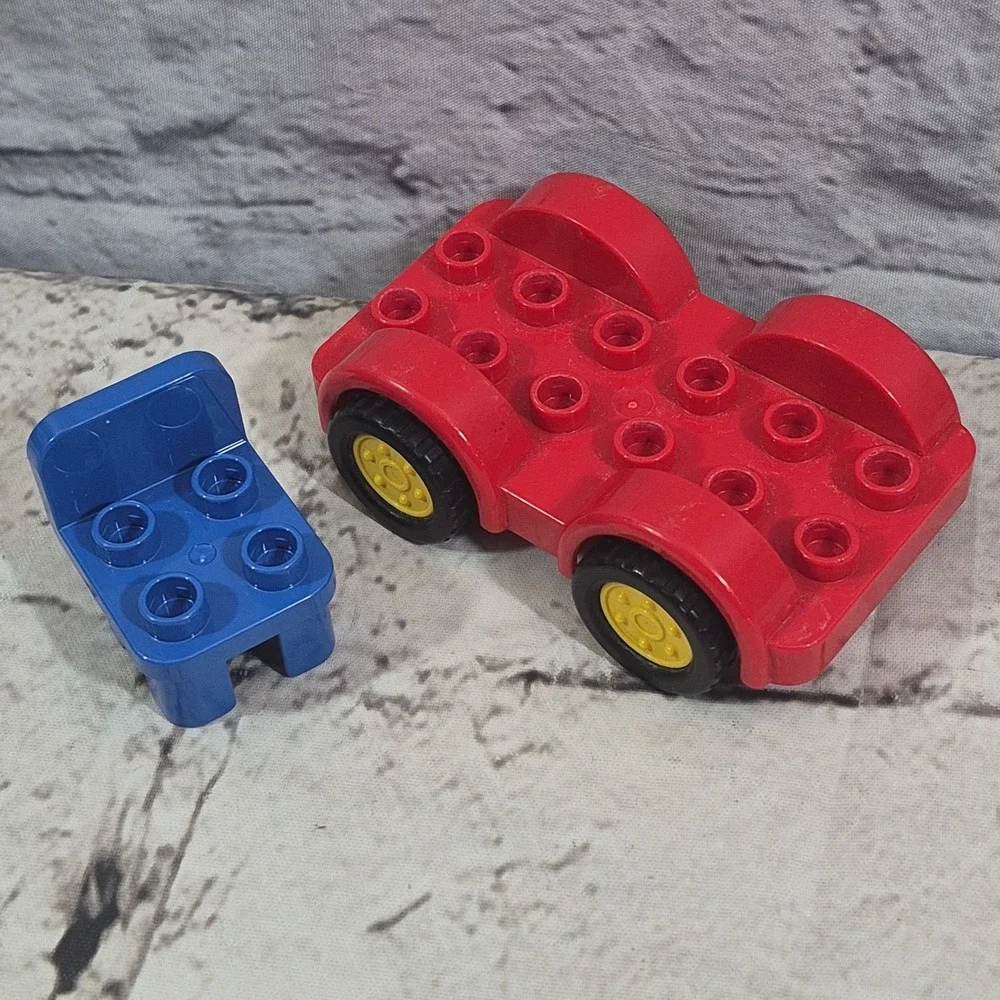Lego Duplo Lot Figures Traffic Guy Pilot Woman Building Block Window Car Chair
